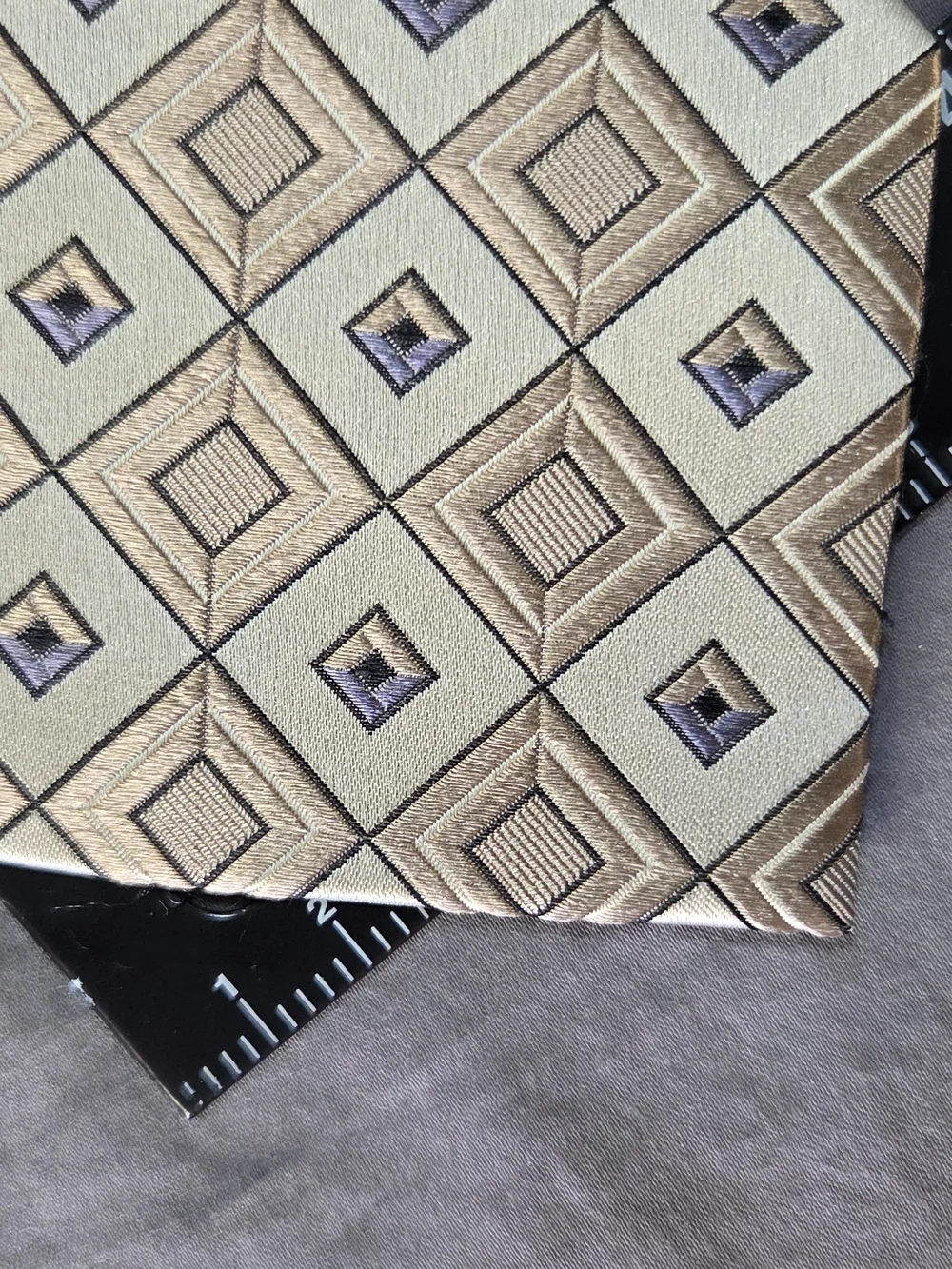 Screenplay by Martin Wong Silk Necktie Mens Geo Square Pattern Gold Tan NWT